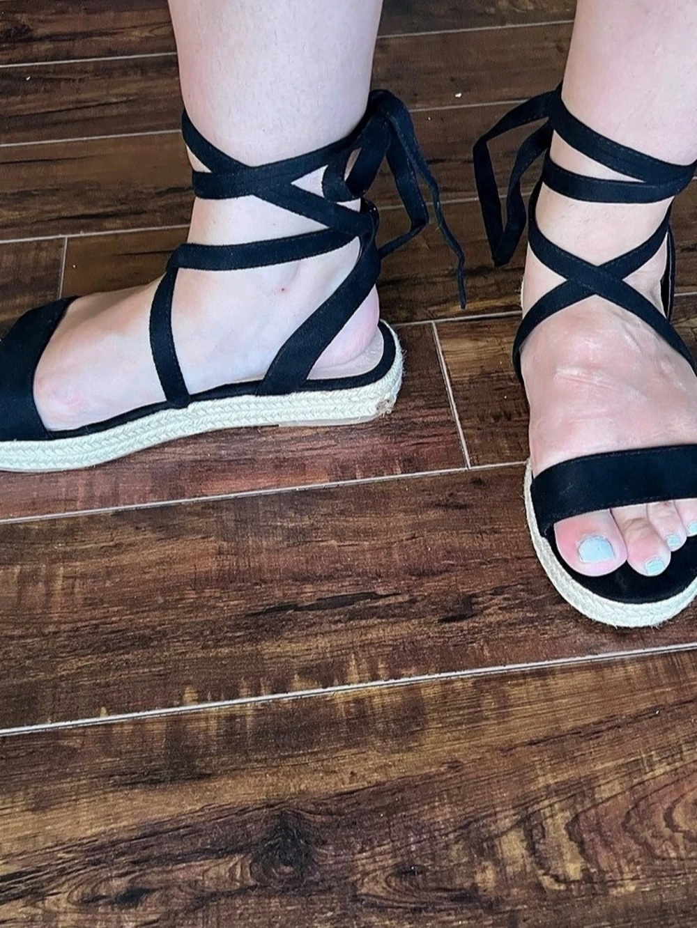 Steve Madden Mesa Black Strappy Sandals